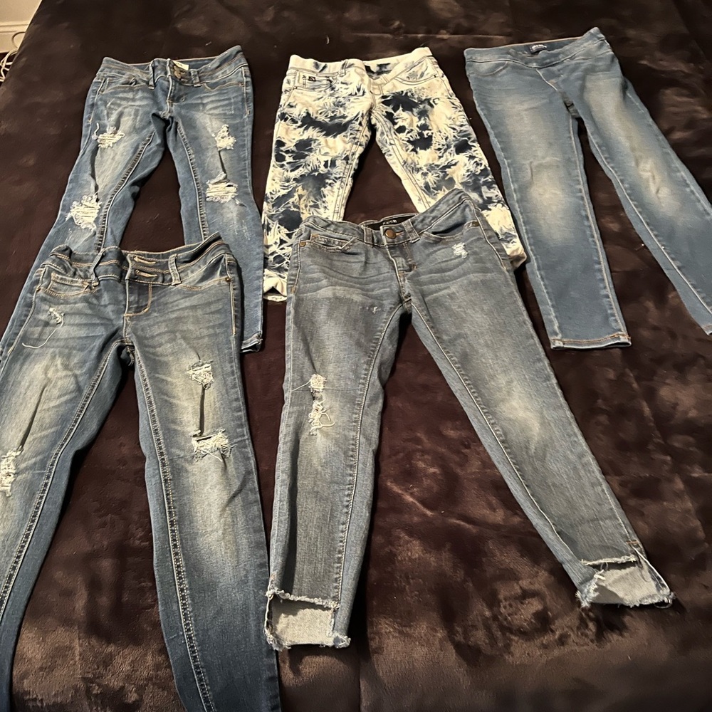 Girls jeans.